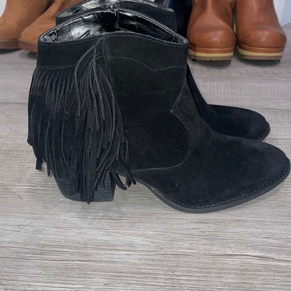 Women’s NWT Marc Fisher fridge booties size 9.5
